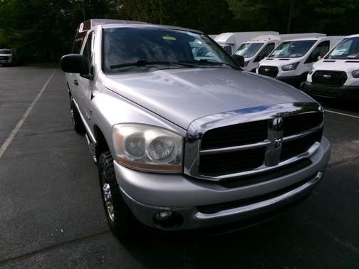 2006 Dodge Ram 2500 SLT/TRX