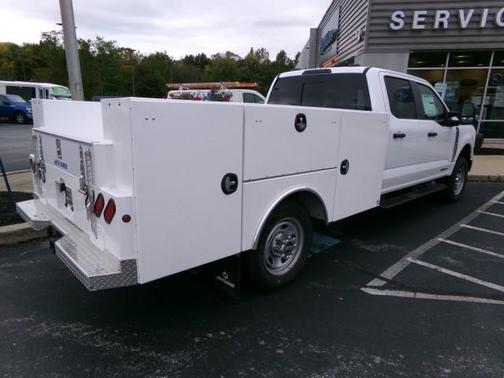 2025 Ford F-350 XL