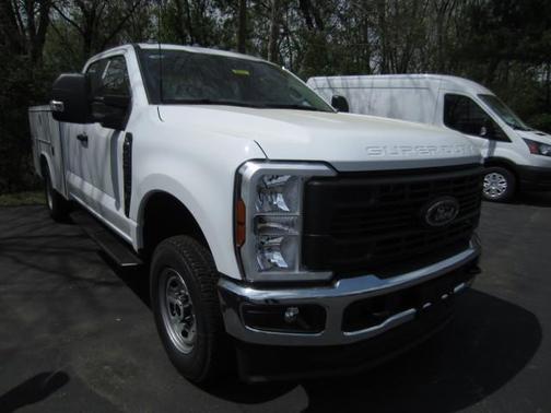2025 Ford F-250 XL