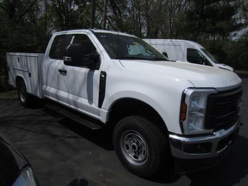 2025 Ford F-250 XL