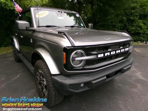 Carbonized Gray Metallic 2021 Ford Bronco Outer Banks