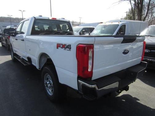 2025 Ford F-350 XL