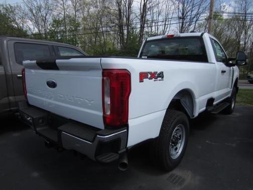 2025 Ford F-250 XL