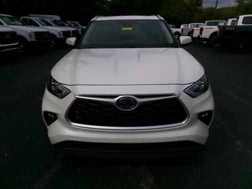 2020 Toyota Highlander Hybrid XLE
