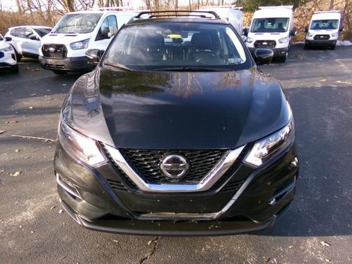 2020 Nissan Rogue Sport SV