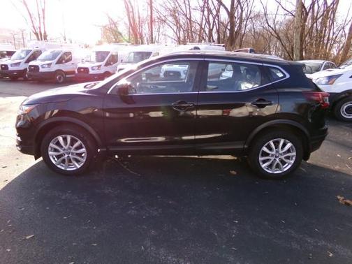 2020 Nissan Rogue Sport SV