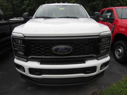 2025 Ford F-250 XL
