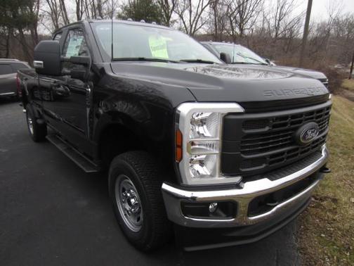 2025 Ford F-250 XL