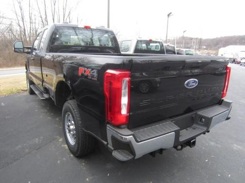 2025 Ford F-250 XL