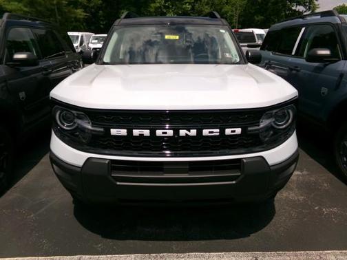 Space White Metallic 2026 Ford Bronco Sport Outer Banks