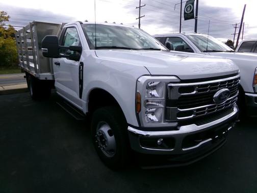 2025 Ford F-350 XL