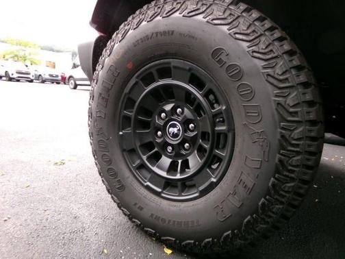 Ruby Red Metallic Tinted Clearcoat 2026 Ford Bronco Outer Banks