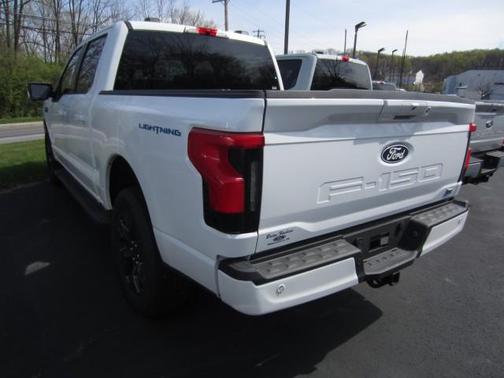 2025 Ford F-150 Lightning Flash