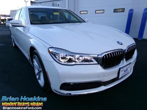 2017 BMW 750 i xDrive