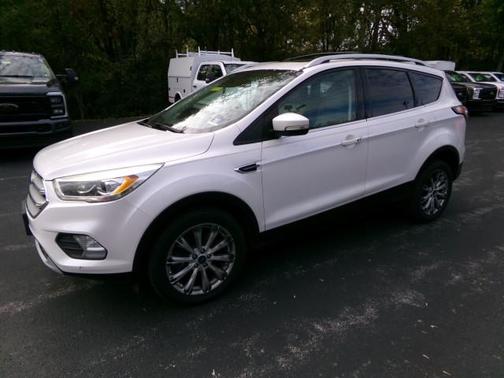 2022 Ford Escape SE
