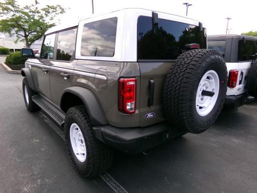 Marsh Gray 2026 Ford Bronco Heritage Edition