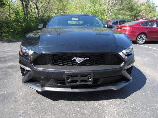 2022 Ford Mustang EcoBoost Premium