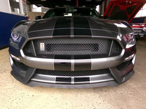 2020 Ford Shelby GT350 Base