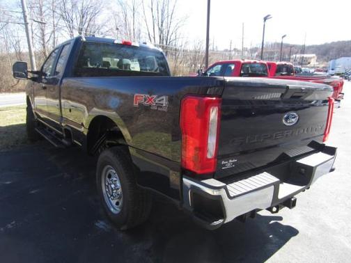 2025 Ford F-250 XL