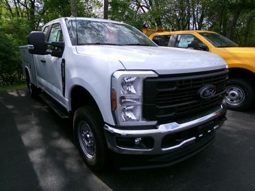 Oxford White 2026 Ford F-250 XL
