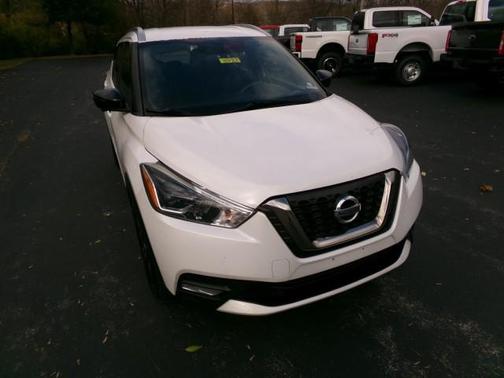 2018 Nissan Kicks SR