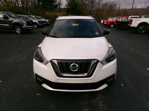 2018 Nissan Kicks SR