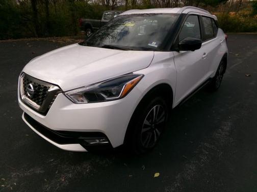 2018 Nissan Kicks SR