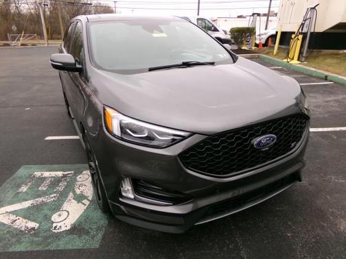 2020 Ford Edge ST