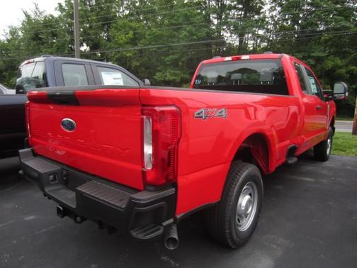 2025 Ford F-250 XL