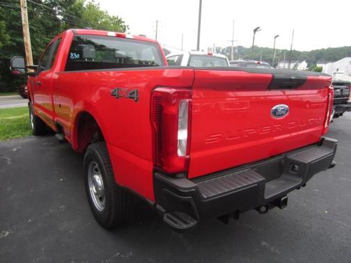 2025 Ford F-250 XL