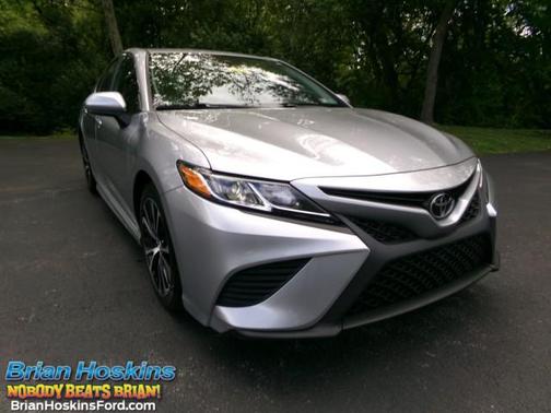 Celestial Silver Metallic 2019 Toyota Camry LE