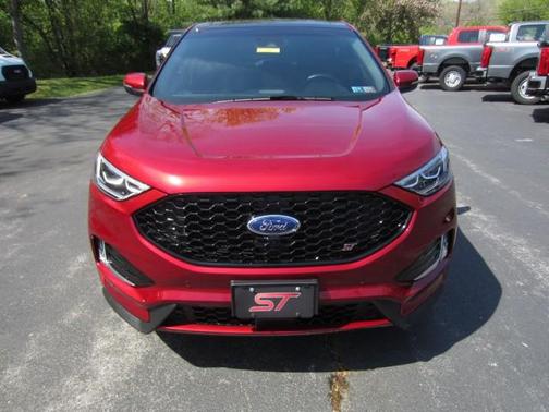2019 Ford Edge ST