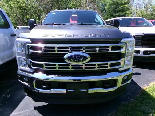 Carbonized Gray Metallic 2026 Ford F-250 XLT