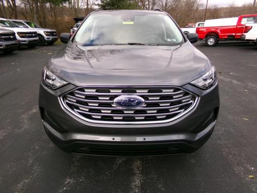 2021 Ford Edge SE