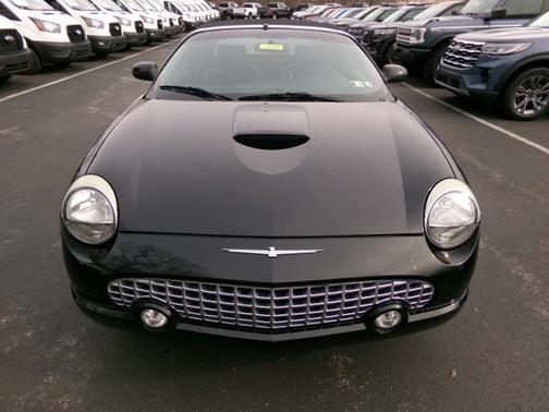 2005 Ford Thunderbird Deluxe