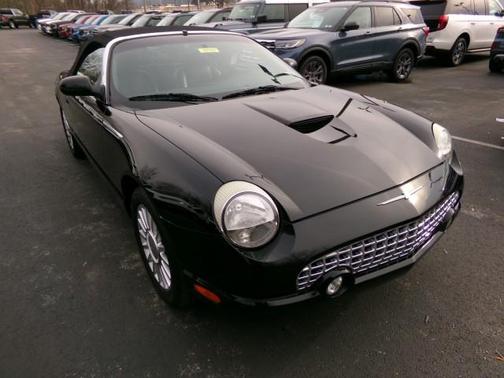 2005 Ford Thunderbird Deluxe