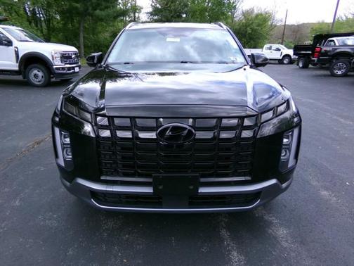Abyss Black Pearl 2023 Hyundai PALISADE Limited