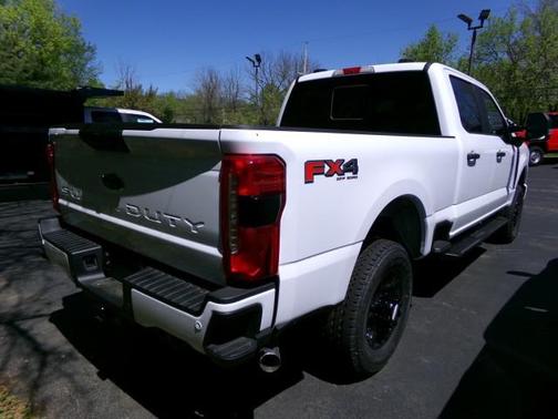 Oxford White 2026 Ford F-350 XL