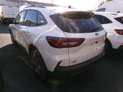 2026 Ford Escape ST-Line Select