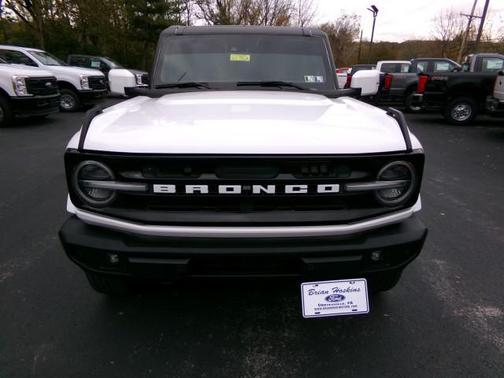 2023 Ford Bronco Outer Banks
