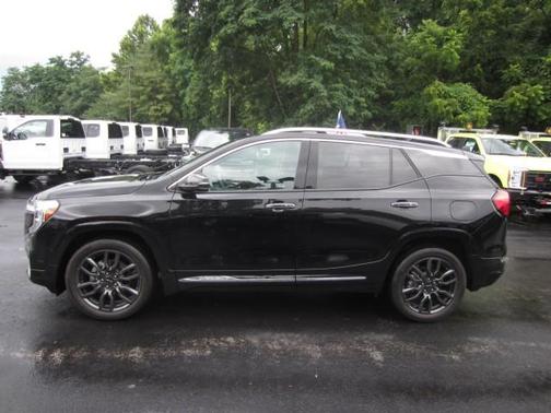 2022 GMC Terrain Denali