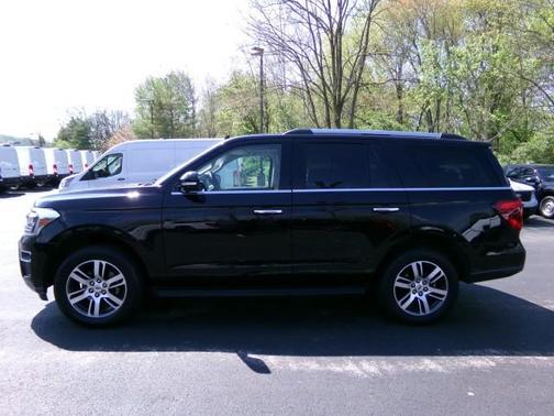 Agate Black Metallic 2024 Ford Expedition Limited