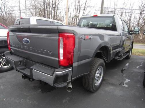 2025 Ford F-250 XL