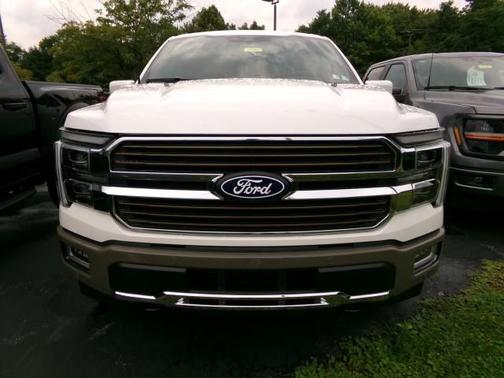 Star White Metallic Tri-Coat 2026 Ford F-150 King Ranch