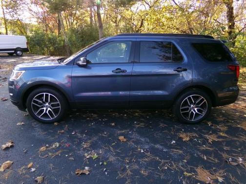 2019 Ford Explorer Sport