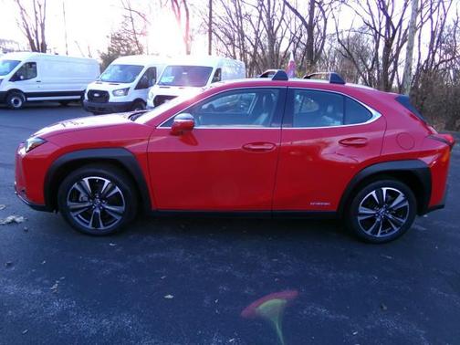 2021 Lexus UX 250h Base