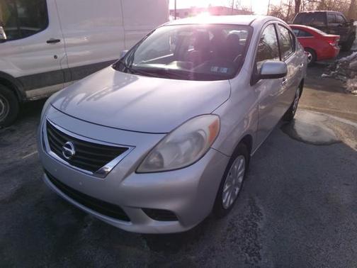 2014 Nissan Versa 1.6 SV