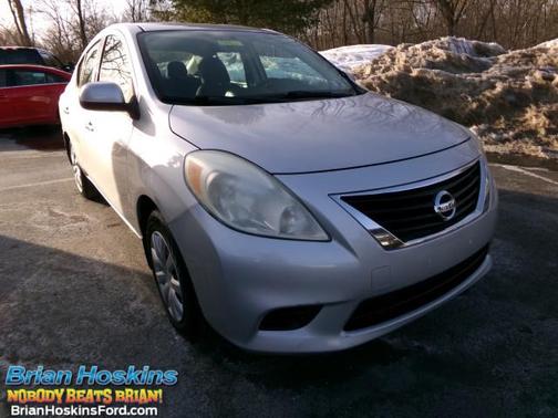 2014 Nissan Versa 1.6 SV