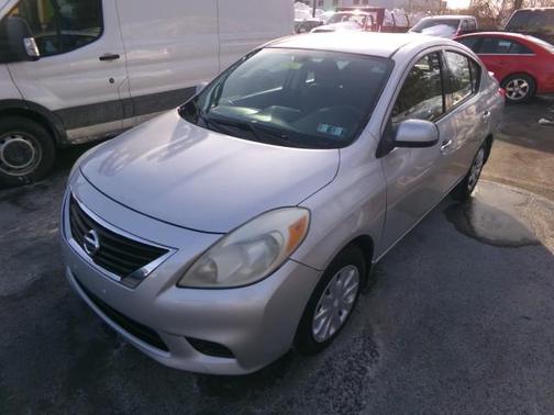2014 Nissan Versa 1.6 SV