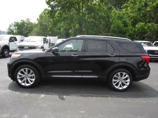 2024 Ford Explorer Platinum